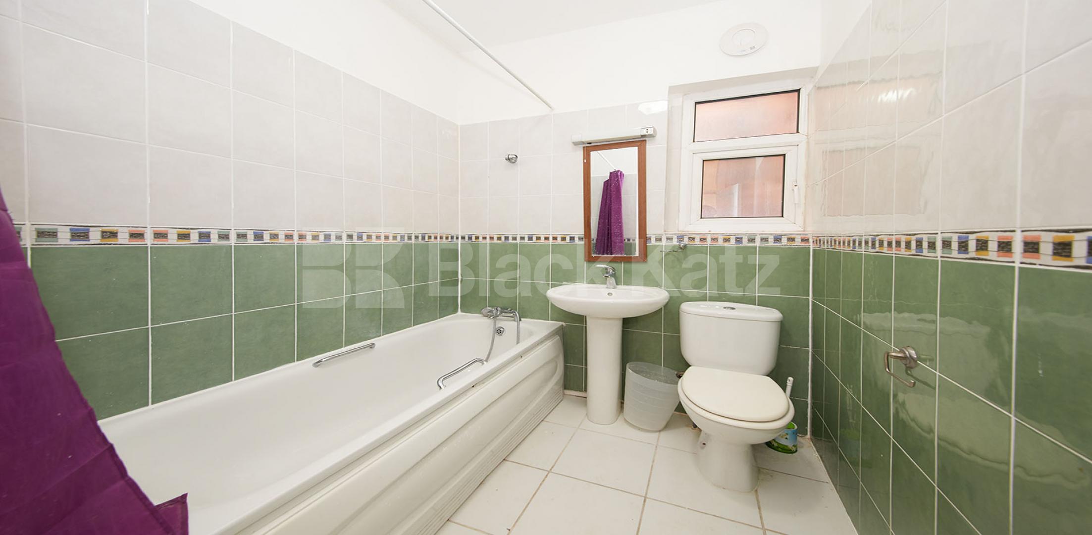 			2 Bedroom, 2 bath, 1 reception Flat			 Rutland Park, Willesden Green